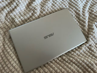 Asus VivoBook