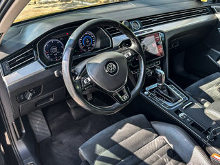 Volkswagen Passat foto 8