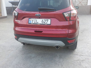 Ford Kuga foto 3