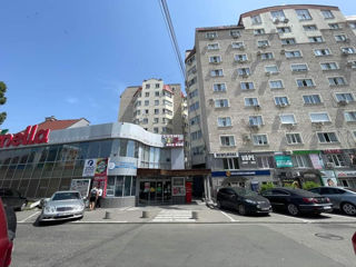 Apartament cu 1 cameră, 63 m², Buiucani, Chișinău