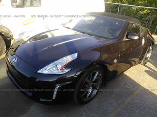 Nissan 370Z foto 2