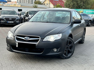 Subaru Legacy foto 1
