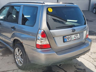 Subaru Forester foto 4