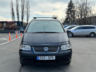 Volkswagen Sharan foto 5