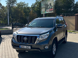 Toyota Land Cruiser Prado foto 2