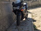 Suzuki GSX750F foto 4