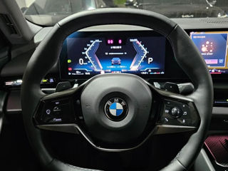 BMW 5 Series foto 13