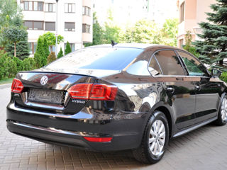 Volkswagen Jetta foto 5