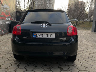 Toyota Auris foto 3