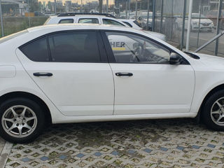 Skoda Octavia foto 4