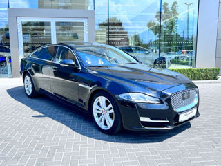 Jaguar XJ foto 2