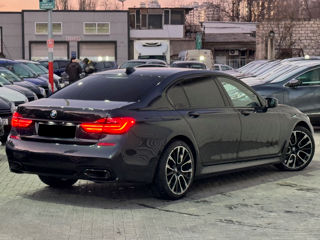 BMW 7 Series foto 5