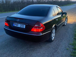 Mercedes E-Class foto 3