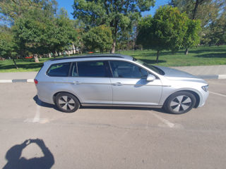 Volkswagen Passat foto 10