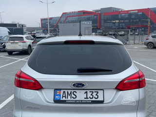 Ford Focus foto 8