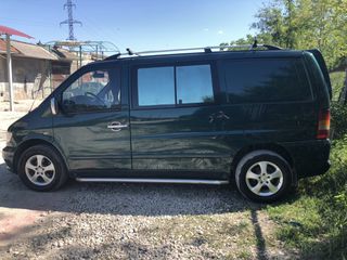 Mercedes Vito foto 3