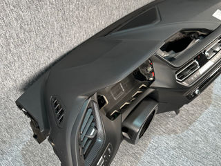 Plansa bord BMW F40 F44  foto 1