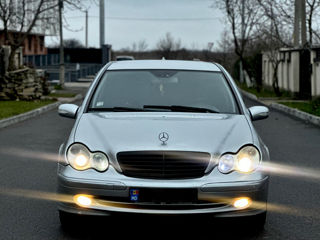 Mercedes C-Class