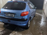 Peugeot 206 foto 1