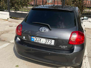 Toyota Auris foto 6