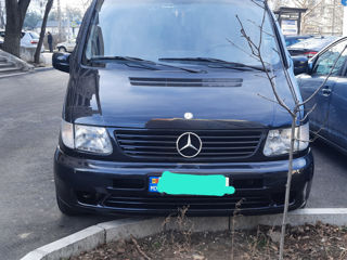 Mercedes V-Class foto 2