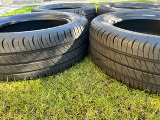 Goodyear Efficientgrip 215/60 R17C foto 2