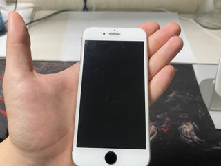 iPhone 8 64gb foto 4