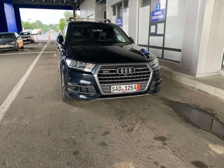 Audi Q7 foto 8