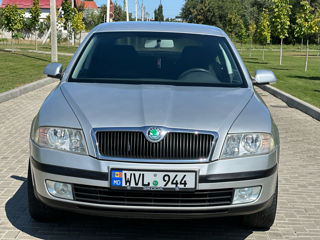 Skoda Octavia foto 3