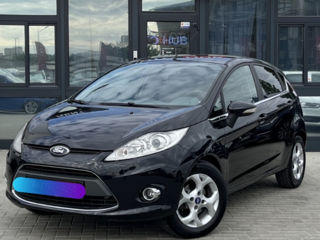 Ford Fiesta 5D foto 8