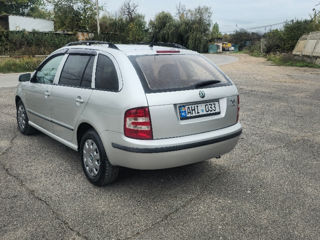 Skoda Fabia foto 7