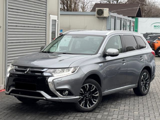 Mitsubishi Outlander foto 4