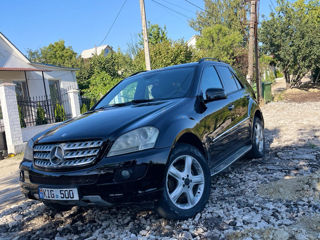 Mercedes M-Class foto 3