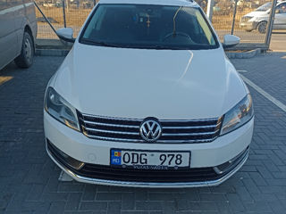 Volkswagen Passat foto 6