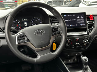 Hyundai Accent foto 12