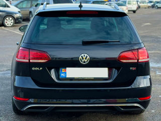 Volkswagen Golf foto 8