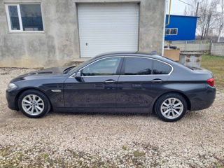 BMW 5 Series foto 5