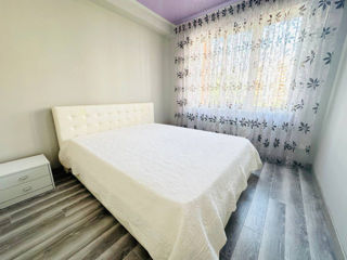 Apartament cu 2 camere, 75 m², Botanica, Chișinău foto 1