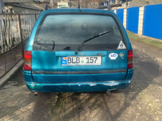 Opel Astra foto 4