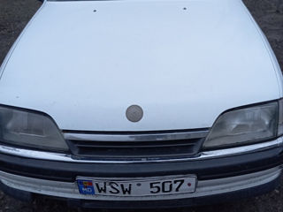 Opel Omega foto 3