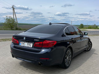 BMW 5 Series foto 3