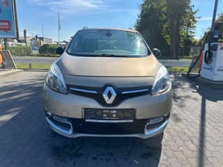 Renault Grand Scenic foto 6