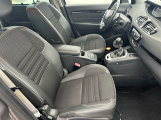 Renault Grand Scenic foto 7