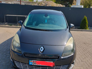 Renault Grand Scenic foto 5