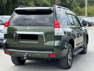 Toyota Land Cruiser Prado foto 3