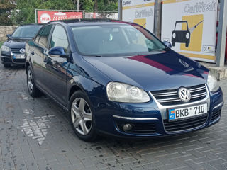 Volkswagen Jetta foto 1