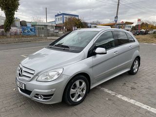 Mercedes B Class foto 3