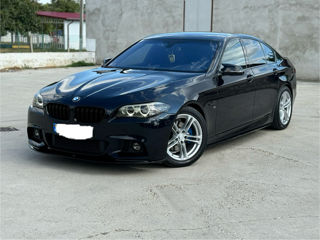 BMW 5 Series foto 1