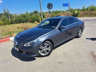 Mercedes E-Class foto 9