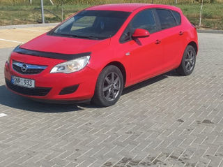 Opel Astra foto 1